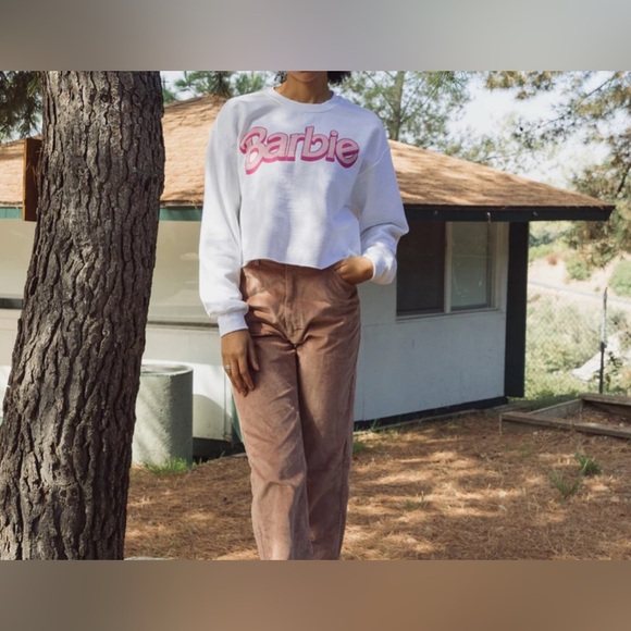 Junk food- Barbie Cropped Flea Market Fleece- Size XL - Picture 3 of 5